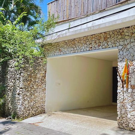 Villa Kubu Seminyak Екстериор снимка