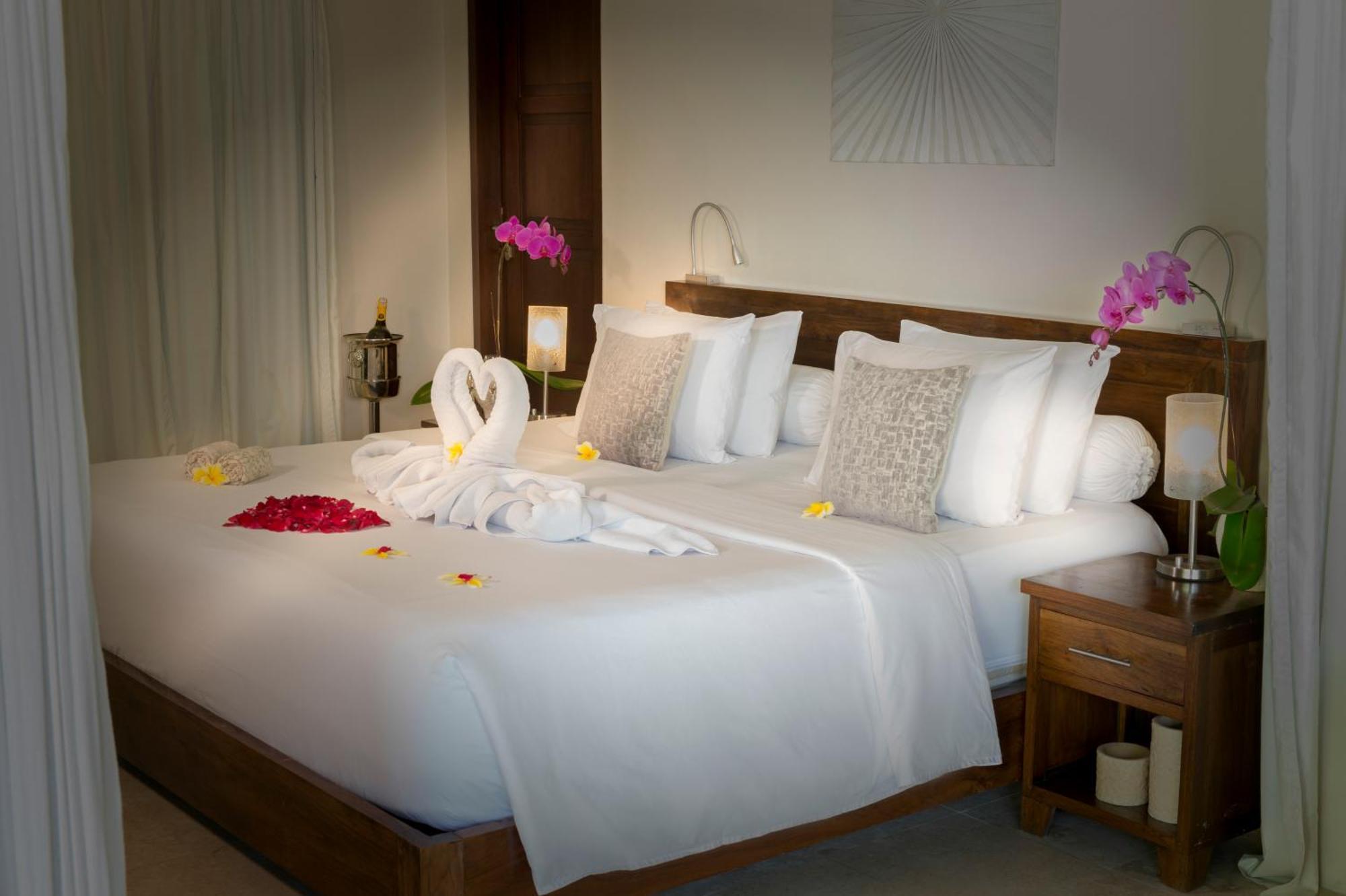 Villa Kubu Seminyak Екстериор снимка