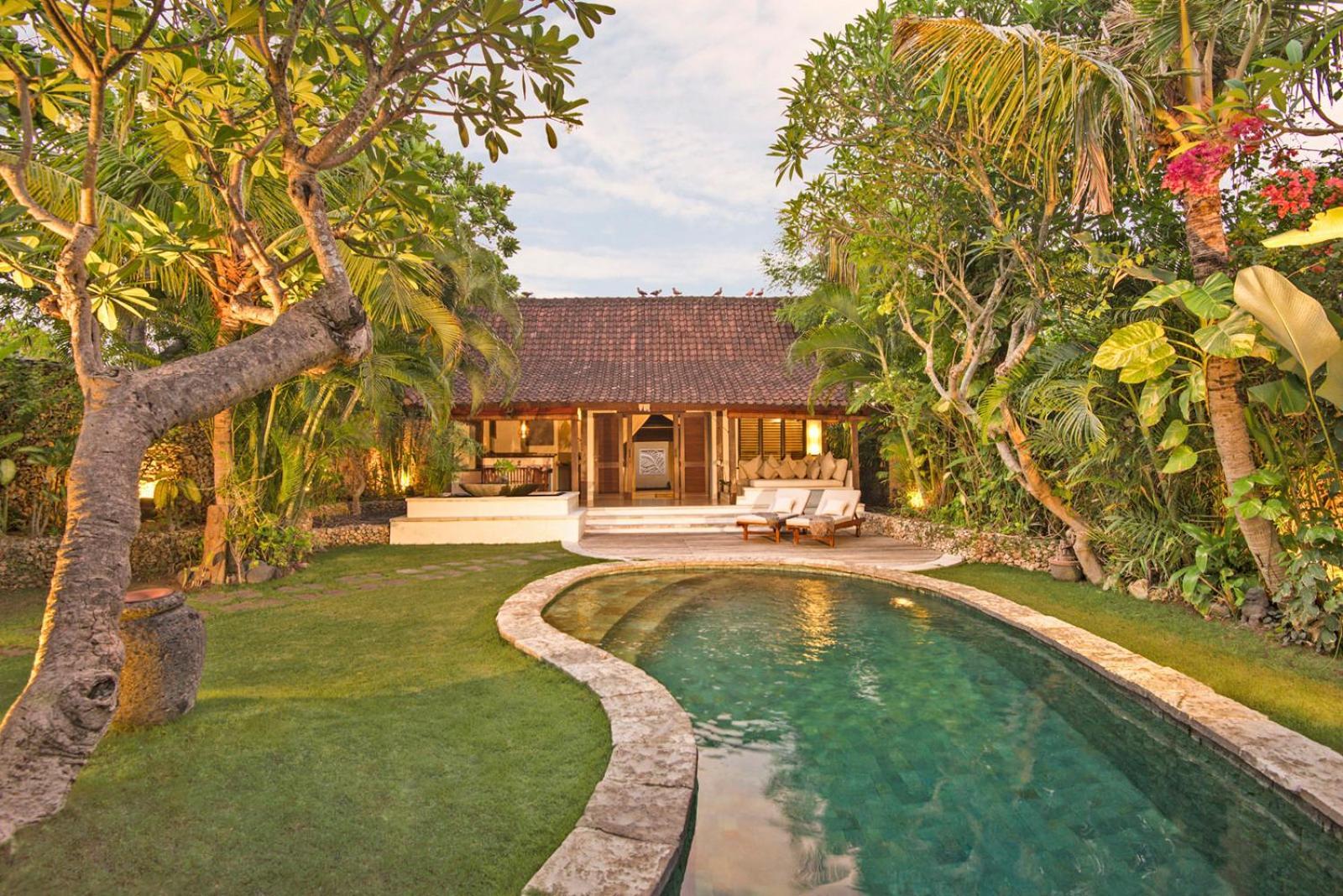 Villa Kubu Seminyak Екстериор снимка