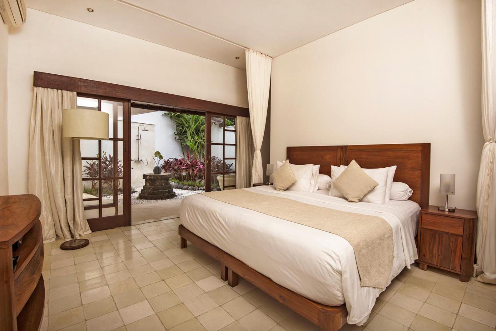 Villa Kubu Seminyak Екстериор снимка
