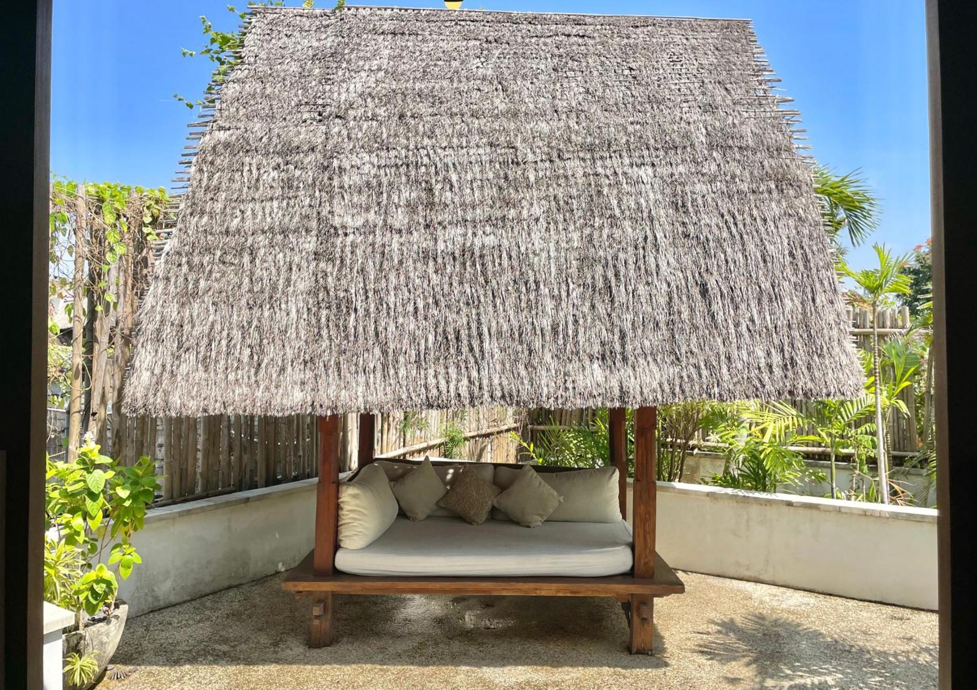Villa Kubu Seminyak Екстериор снимка